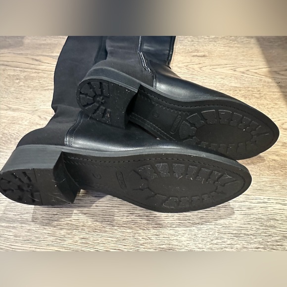 Over the knee leather with Neoprene fitted boot size 8, new without tags - Picture 6 of 7